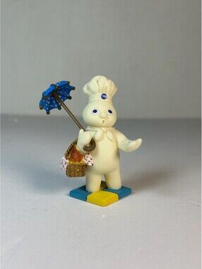 Vintage 1997 Danbury Mint Pillsbury Doughboy April Figurine F-8